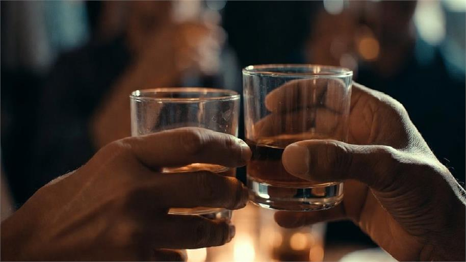 बिजनौर: महज 80 रुपये के लिए दोस्त की हत्या का आरोप, शराब पीते समय हाथ-पैर पकड़े और नुकीली सलाई से किए वार. बिजनौर: महज 80 रुपये के लिए दोस्त की हत्या का आरोप, शराब पीते समय हाथ-पैर पकड़े और नुकीली सलाई से किए वार.