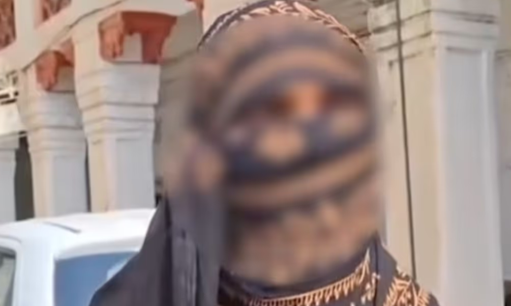 डेटिंग ऐप पर प्यार, फिर 90 लाख का खेल! MBA पास युवती पर बॉयफ्रेंड को ब्लैकमेल करने का आरोप, कैफे में ऐसे खुला मामला, डेटिंग ऐप पर प्यार, फिर 90 लाख का खेल! MBA पास युवती पर बॉयफ्रेंड को ब्लैकमेल करने का आरोप, कैफे में ऐसे खुला मामला,