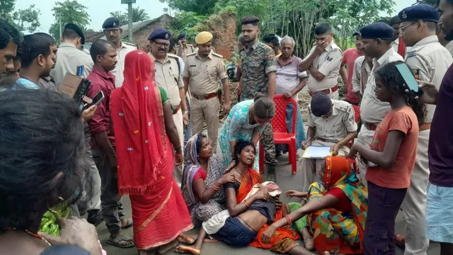 मधेपुरा में डबल मर्डर से सनसनी, 12 साल के सुमित की गला रेतकर हत्या; गुस्साए ग्रामीणों ने आरोपी को पीट-पीटकर मार डाला. मधेपुरा में डबल मर्डर से सनसनी, 12 साल के सुमित की गला रेतकर हत्या; गुस्साए ग्रामीणों ने आरोपी को पीट-पीटकर मार डाला.